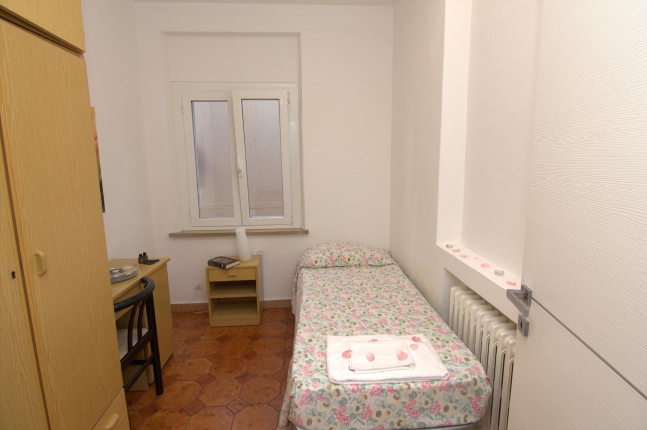 Casa Vacanze Gigli Нумана Экстерьер фото